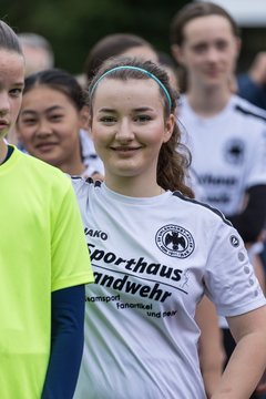Bild 39 - Loewinnen Cup